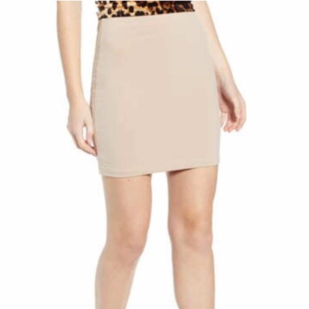 Leith Mini Body-Con Skirt with elastic waistband